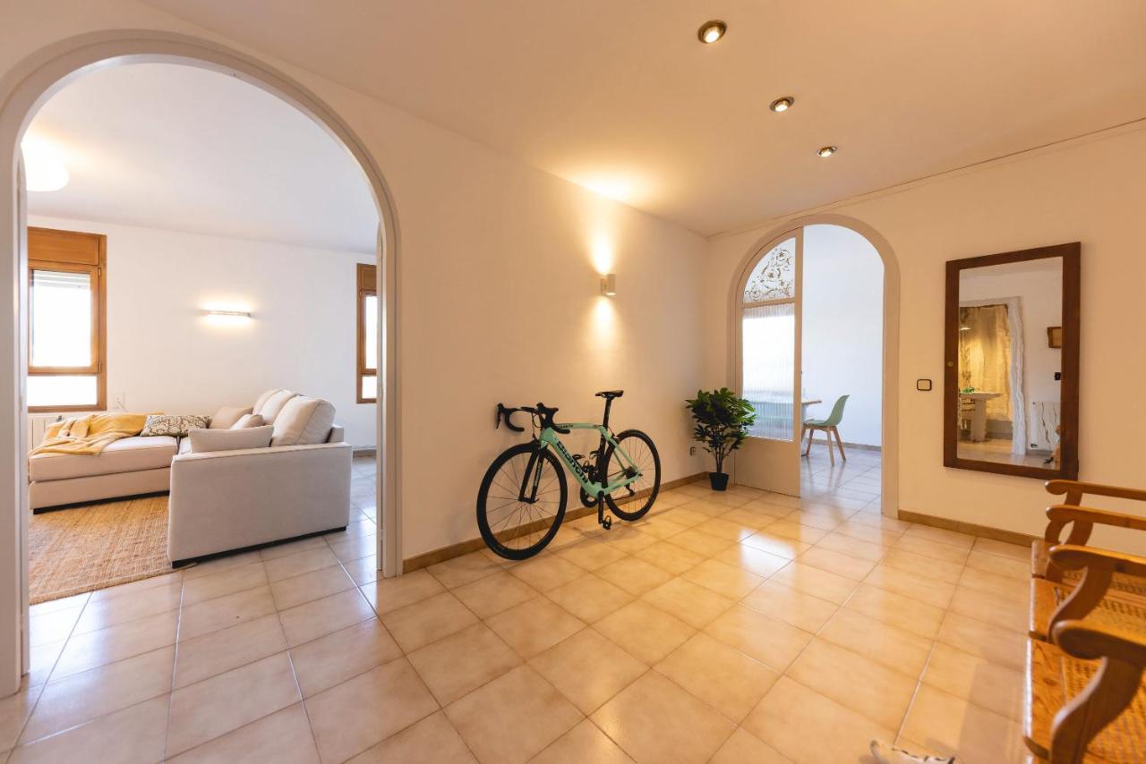 Bravissimo El Lleo, Bright 4-Bedroom Apartment Gérone Extérieur photo